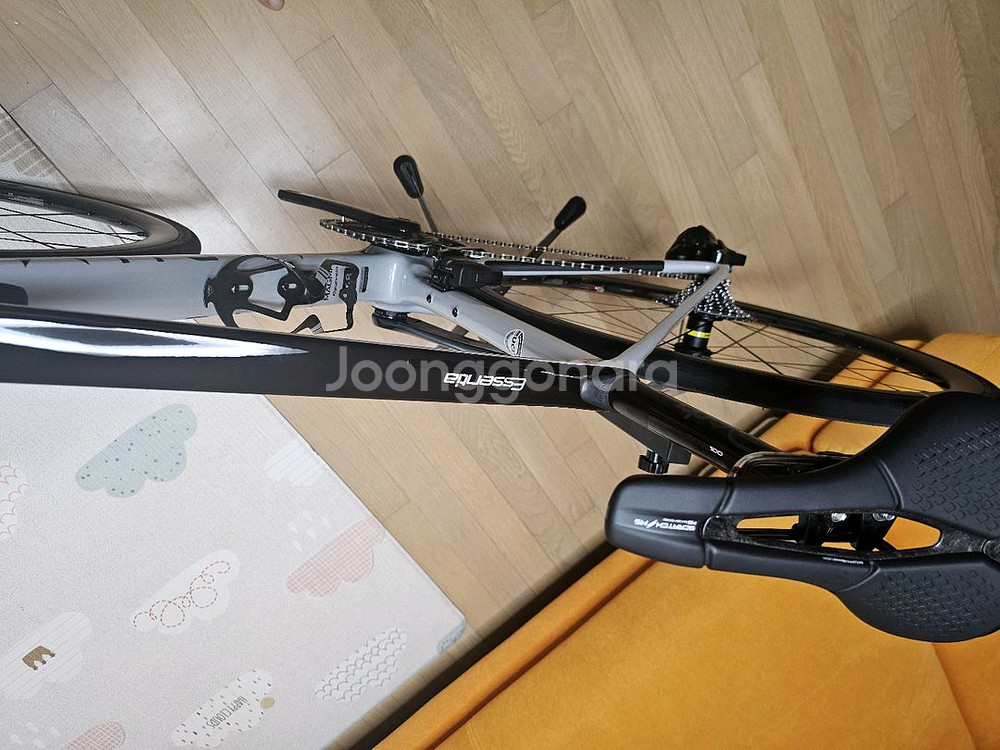 어럼바이크 마그마 업버젼 (무게 7.2kg)싸이즈--4