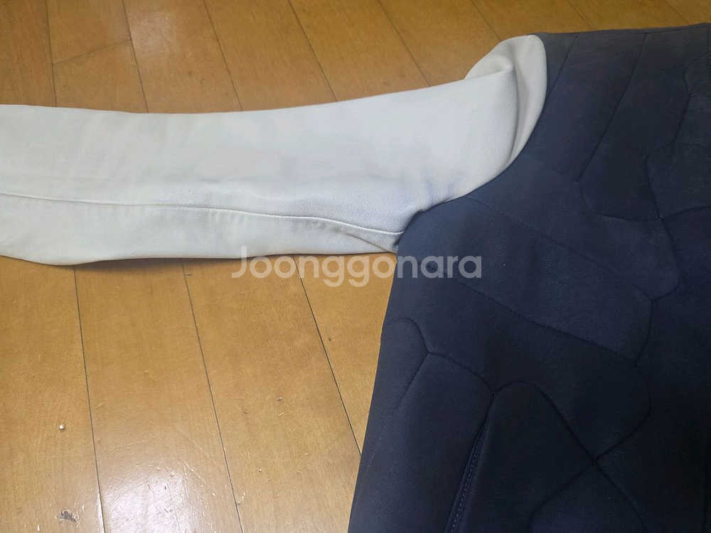 닐바렛 현빈공항패션 점퍼 자켓 팝니다 루이비통크롬하츠--4