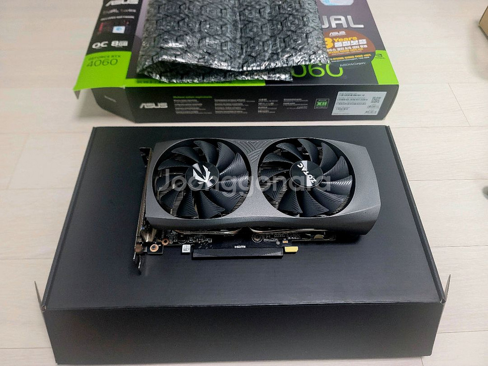 RTX4070 12G 조텍 그래픽카드--0