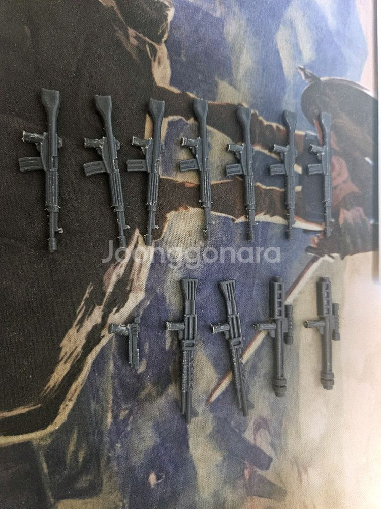 옥스포드 레고 총, 정비도구, 기타 장비 세트--1