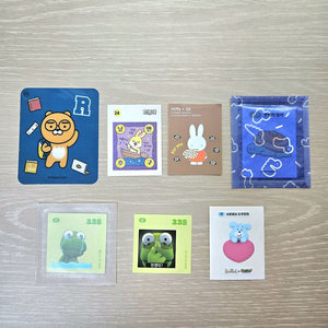 라이언포카 우주먼지 미피 보름이 크크롱 카러플 띠부씰