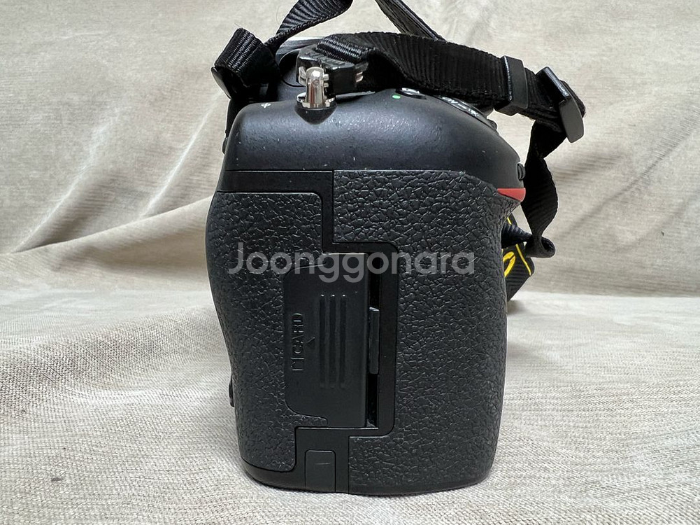 니콘 D750 + 세로그립 펀매합니다.--3