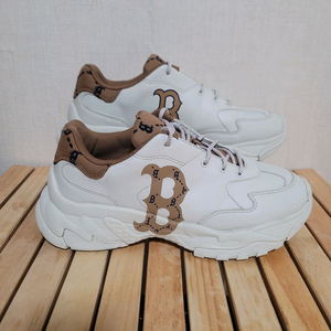 MLB 빅볼청키 다이아 모노그램 B 어글리슈즈 275