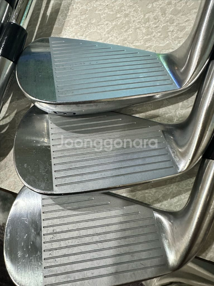 브릿지스톤 v300 8세대--3
