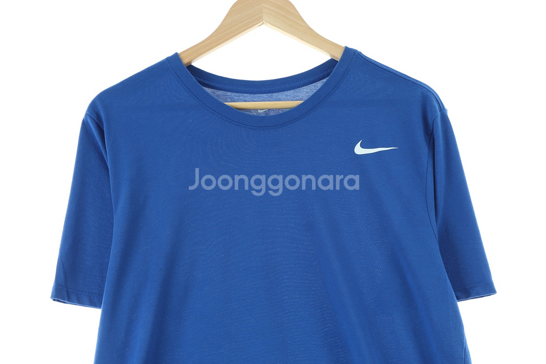 (L-XL) 나이키 반팔 티셔츠 기능성 블루 스우시--1