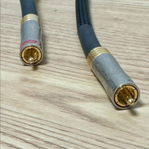 프랑스 RealCable RCA 인터커넥트 케이블