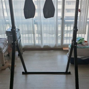 철봉턱걸이 운동기구