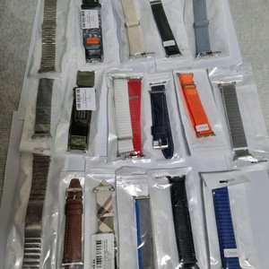갤럭시워치 8 40mm 전용 미사용 스트랩 18개 일괄