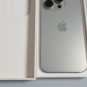 아이폰 15 Pro 128GB 내추럴티타늄