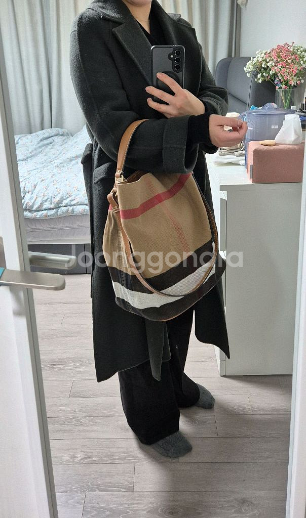 버버리 호보백--3