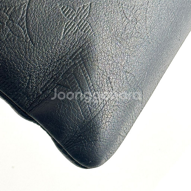 [정품]루이비통 쉐도우 디스커버리 클러치 M62903--4