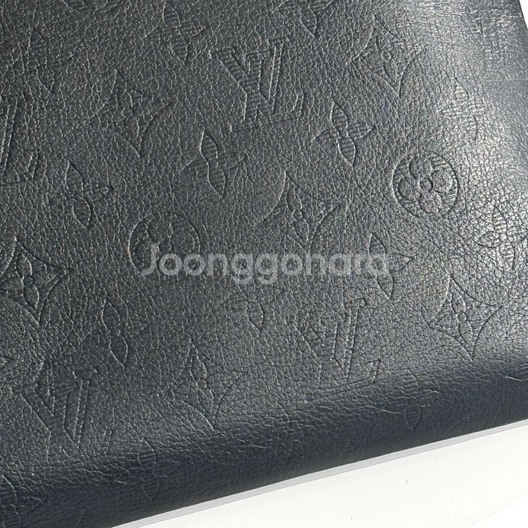 [정품]루이비통 쉐도우 디스커버리 클러치 M62903--7