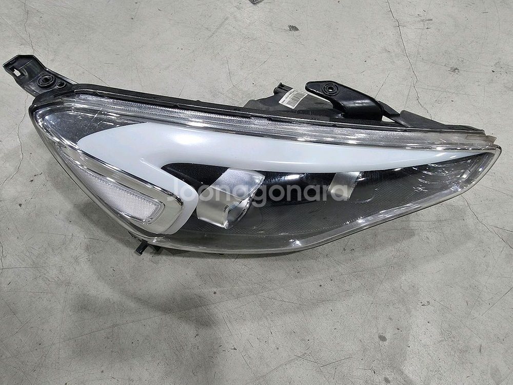 K7 헤드라이트 조수석 92102 3R600--0