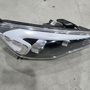 K7 헤드라이트 조수석 92102 3R600