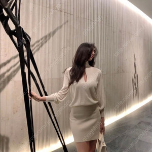 라플라 바잉 스판 트임 미니스커트