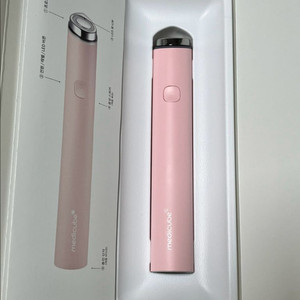 메디큐브 부스터 프로 미니 핑크 (찔러보기차단)