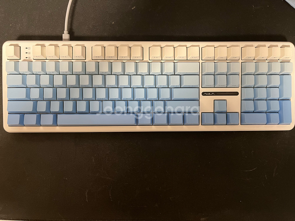 독거미 AULA F108 팝니다--0