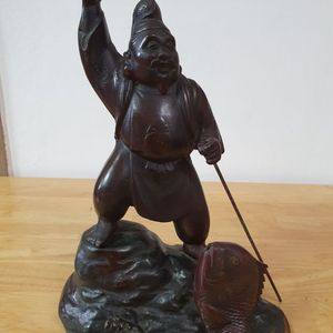 동 장식품