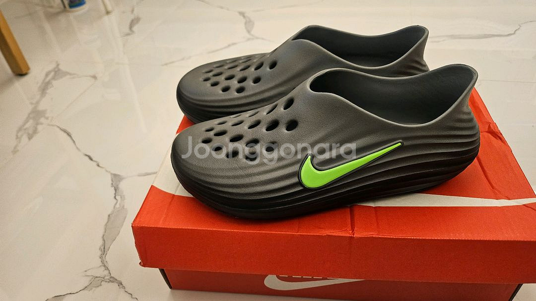 나이키 리액트X 주벤8 슬리퍼 250 새상품--2