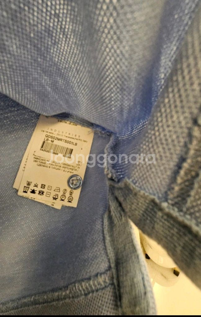 몽클레어 남성 폴로티셔츠 M사이즈 팔아요--1