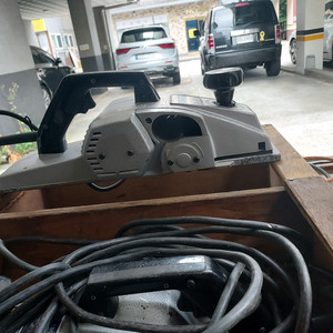 마끼다1804N5인치대패팝니다(220V)