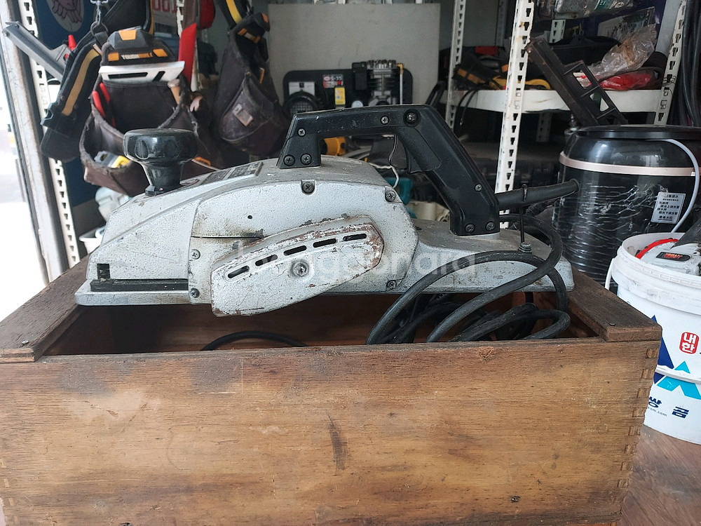마끼다1804N5인치대패팝니다(220V)--6