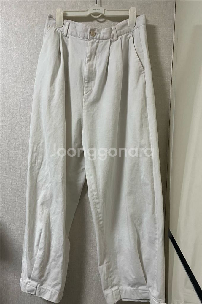 원가 6만 5천원, 벌룬 화이트 와이드 두붙바 팬츠--0