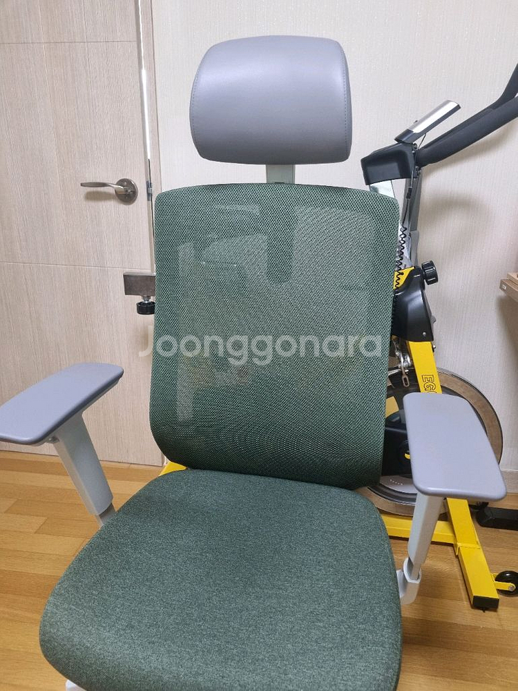 듀오백 메가 MG-S-C1-W 의자--3