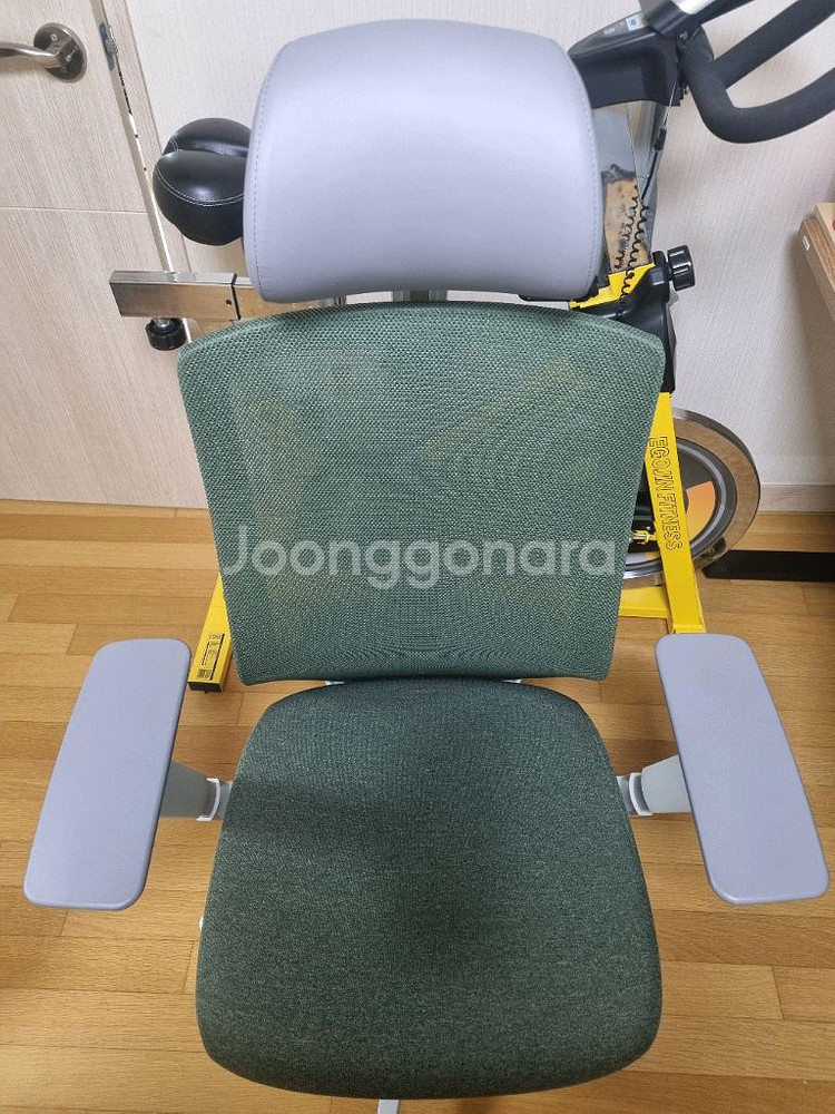 듀오백 메가 MG-S-C1-W 의자--2