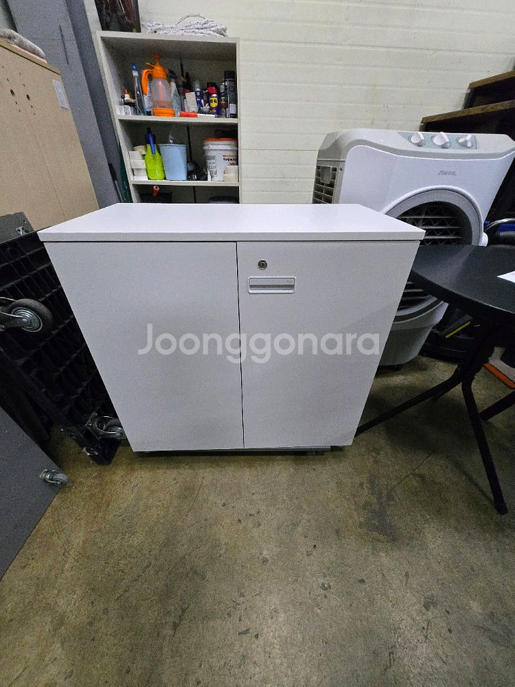 퍼시스 캐비닛 판매합니다--0