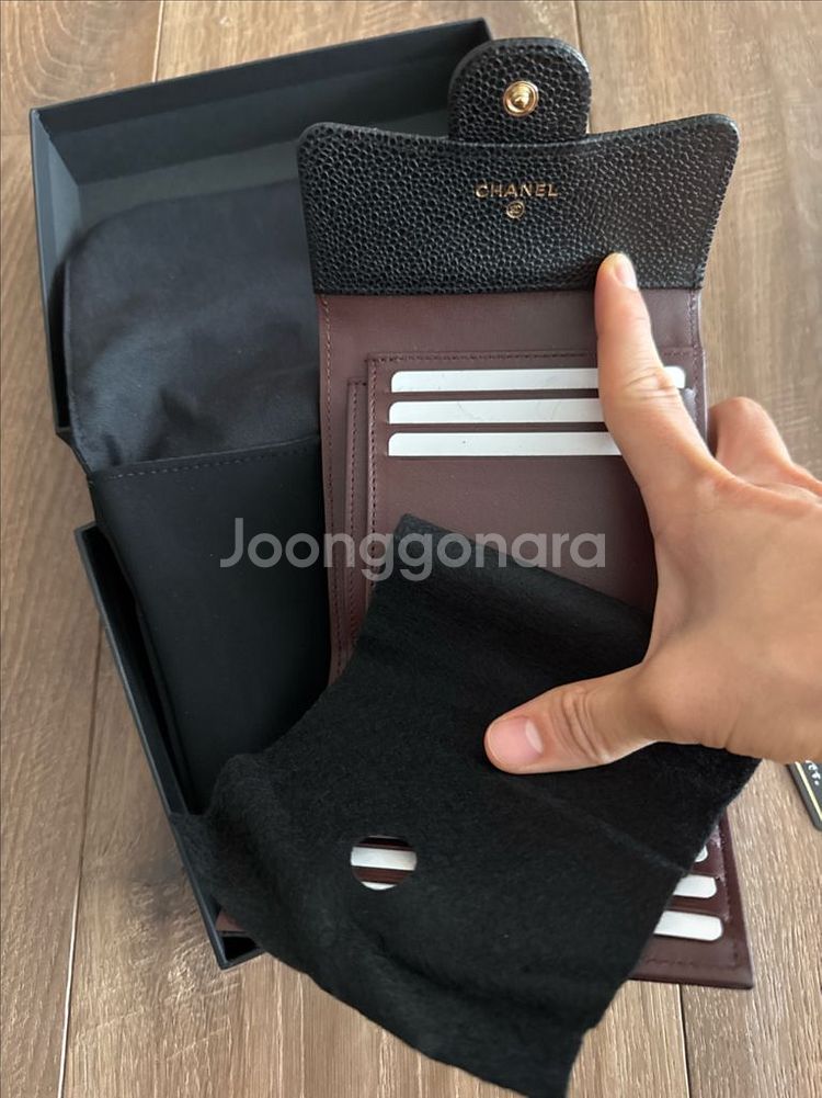 [새상품] 샤넬 블랙 캐비어 반지갑--3