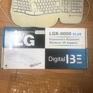 인체공학 올드 키보드 LGK-9000 PLUS