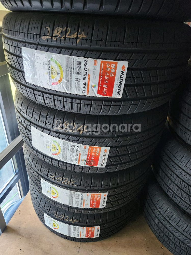 245 45 18 h 129 새타이어 24년생산--0