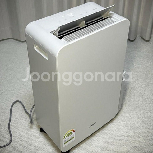 삼성 제습기 18L AY18CG7500GED--0