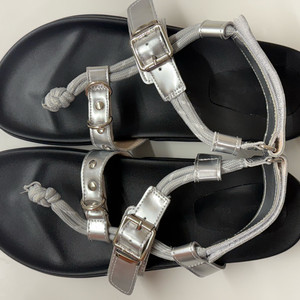 마뗑킴 샌들 string flip flop sandal