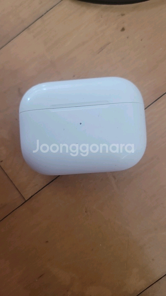 에어팟프로 2세대 8핀타입 본체 만입니다--0