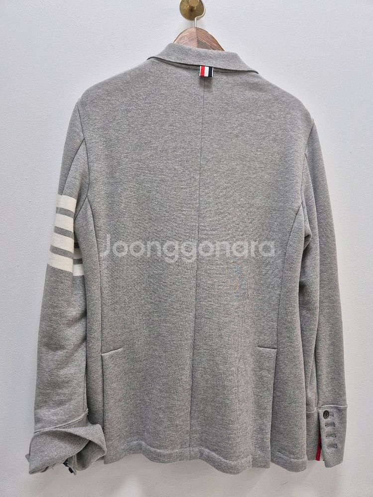 톰브라운 블레이저 자켓 3사잊--1