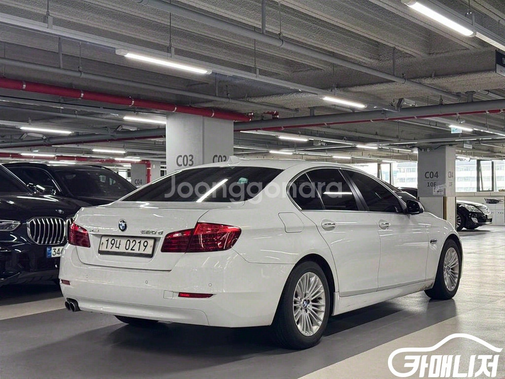 [BMW]5시리즈 (F10) 520d xDrive #앱--1