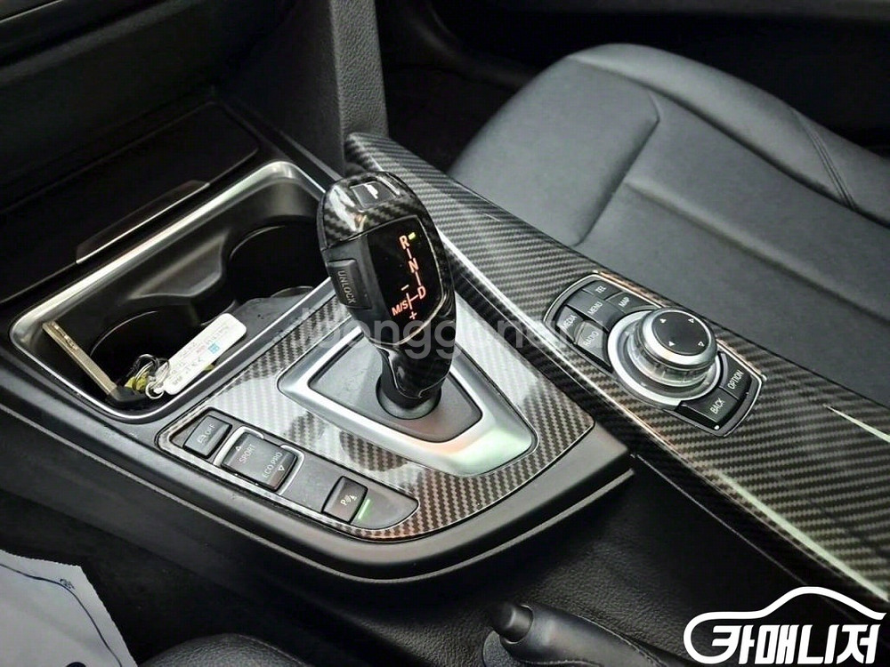 [BMW]3시리즈 (F30) 320i (5인승) #앱특--7