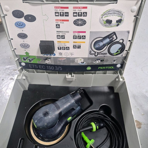 페스툴 샌딩기
