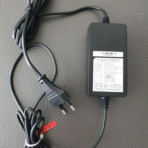 DC 12V/2.0A 전원 어댑터
