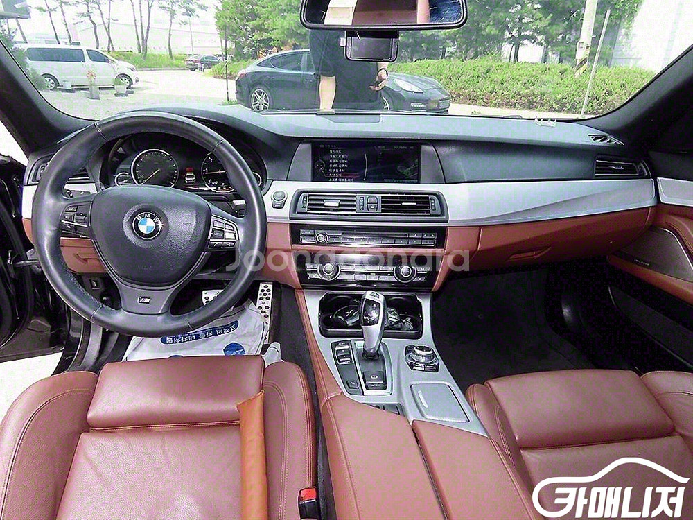[BMW]5시리즈 (F10) 520d M 스포츠 #앱특--6