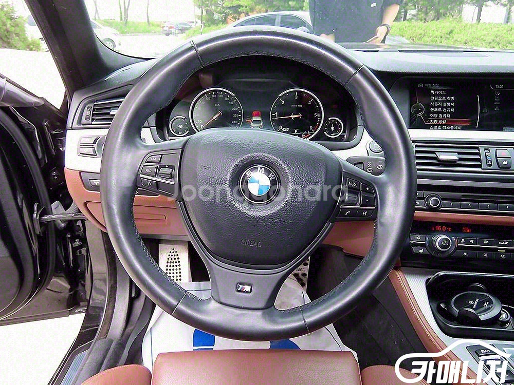 [BMW]5시리즈 (F10) 520d M 스포츠 #앱특--7