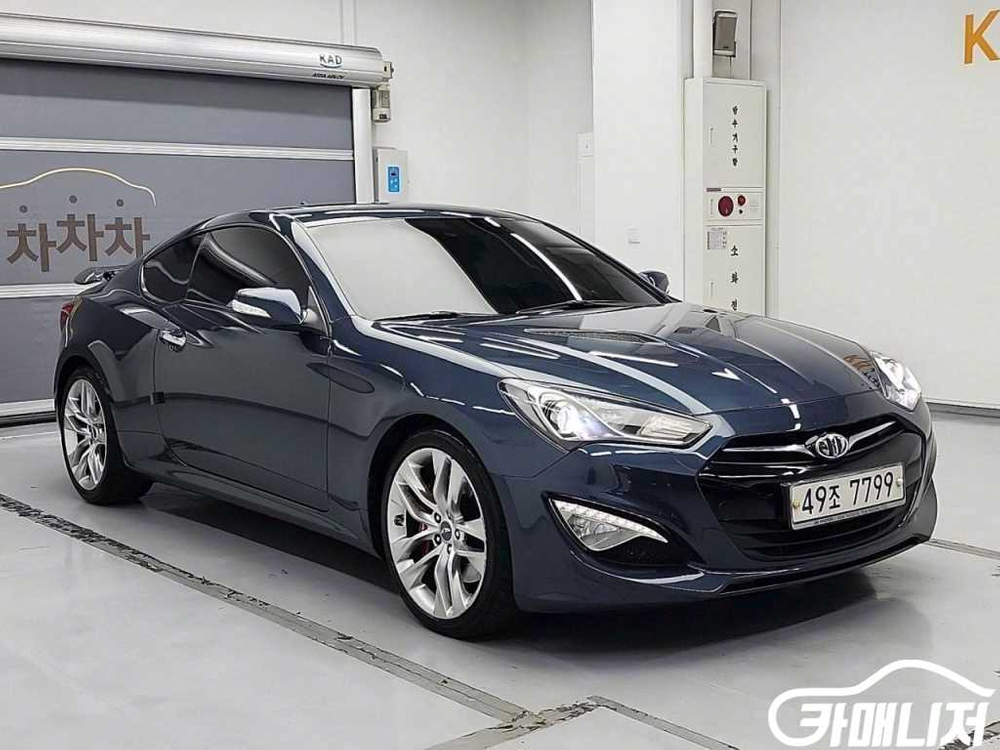 [현대]더뉴제네시스쿠페 380 GT-R (4인승) #앱 이미지