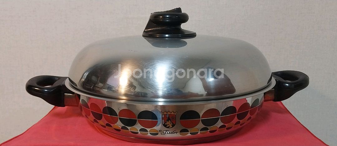 (중고)휘슬러 전골냄비 팝니다.(28cm)--1