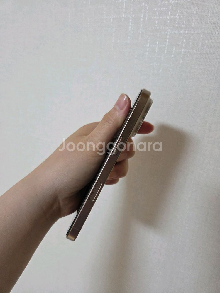 아이폰16pro 데저트티타늄 256GB--5