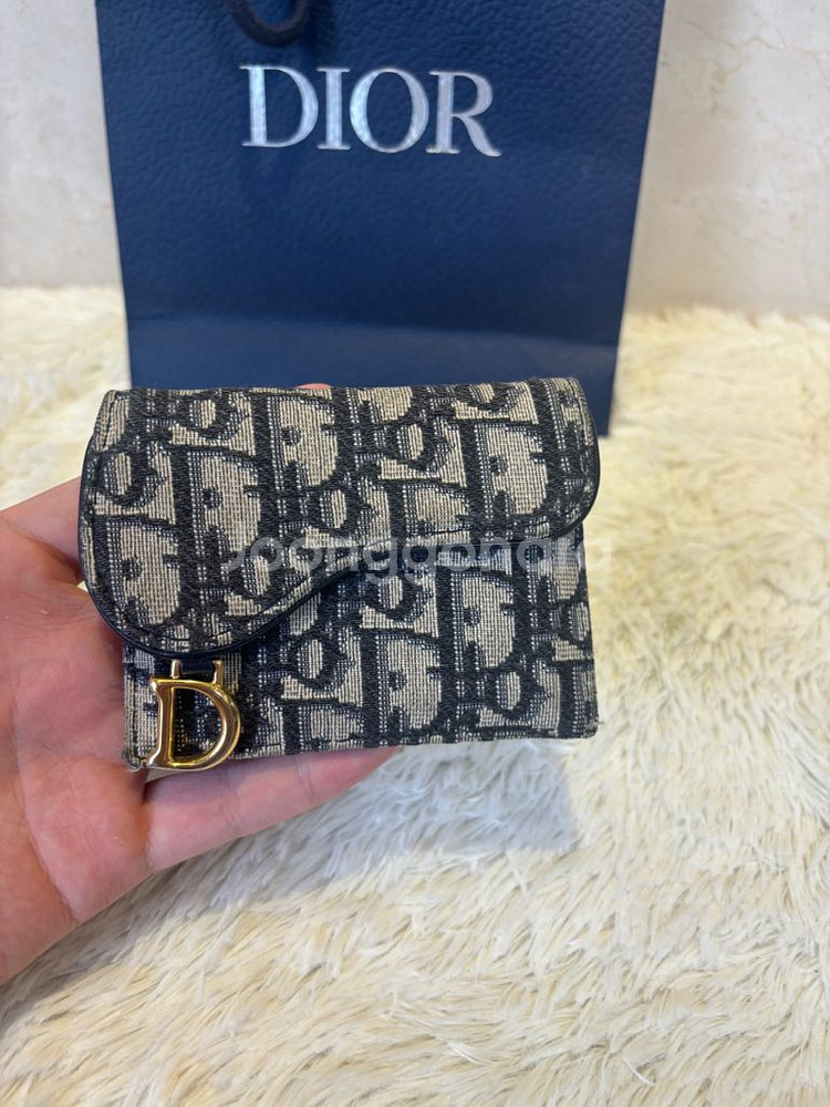 디올 새들 플랩 카드지갑--1