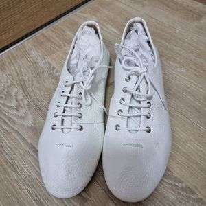 여성 로퍼 화이트 250mm 새상품