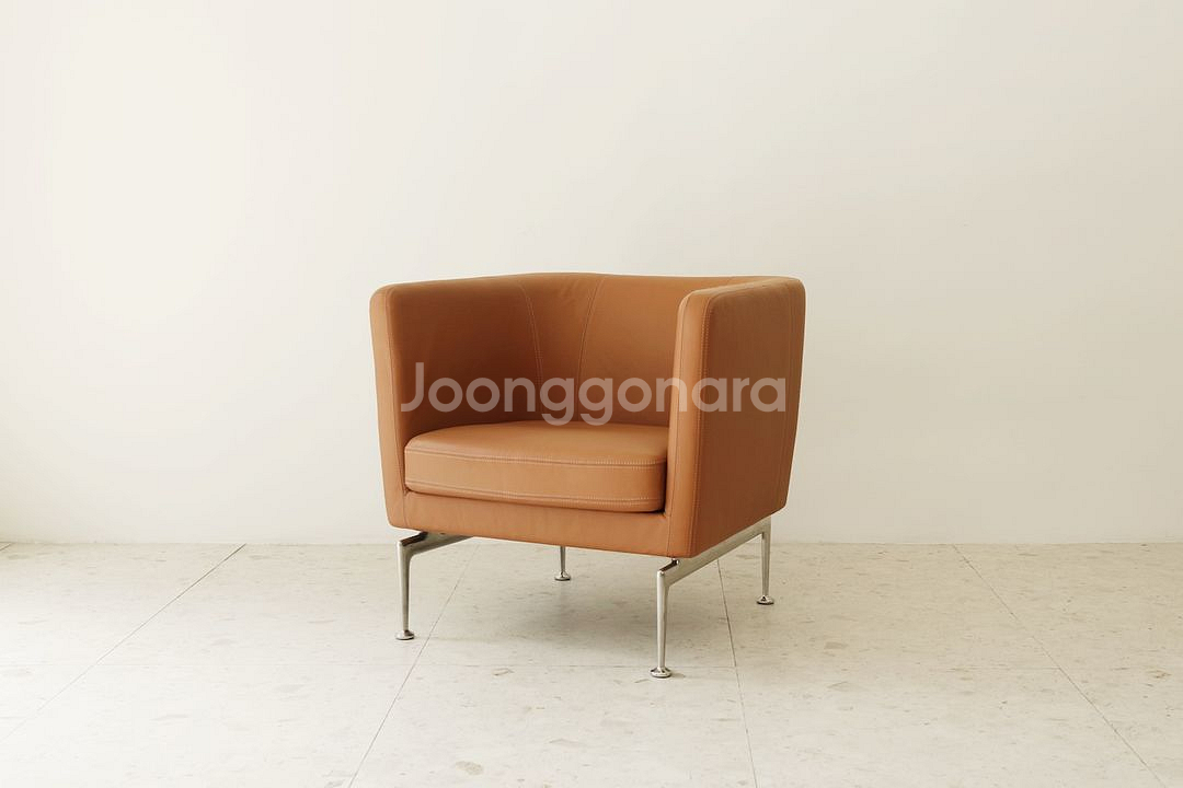 Vitra 비트라 수이타 클럽암체어 프리미엄레더 코냑--0