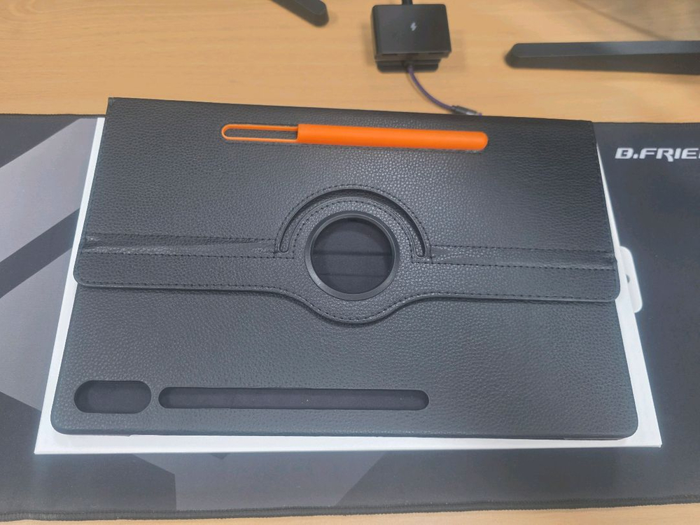 갤럭시탭 S10 울트라 256, 와이파이,Ai키보드포함--6